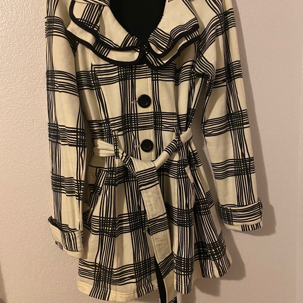 Cream & Black Pea Coat - Picture 3 of 4